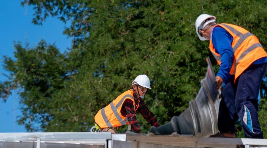 Professional residential roofers in Coatsville, MO